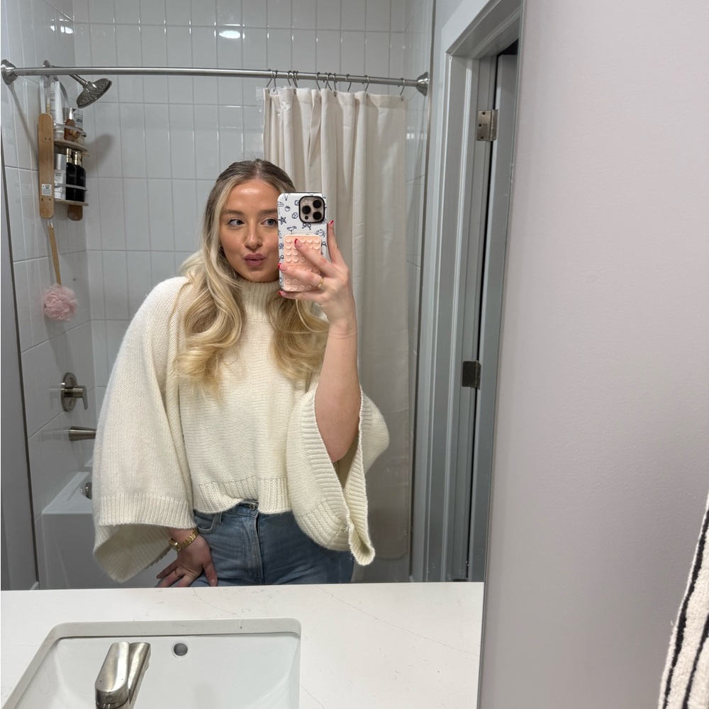 bishop + young Ivory Knit Sweater M - Picture 4 of 5